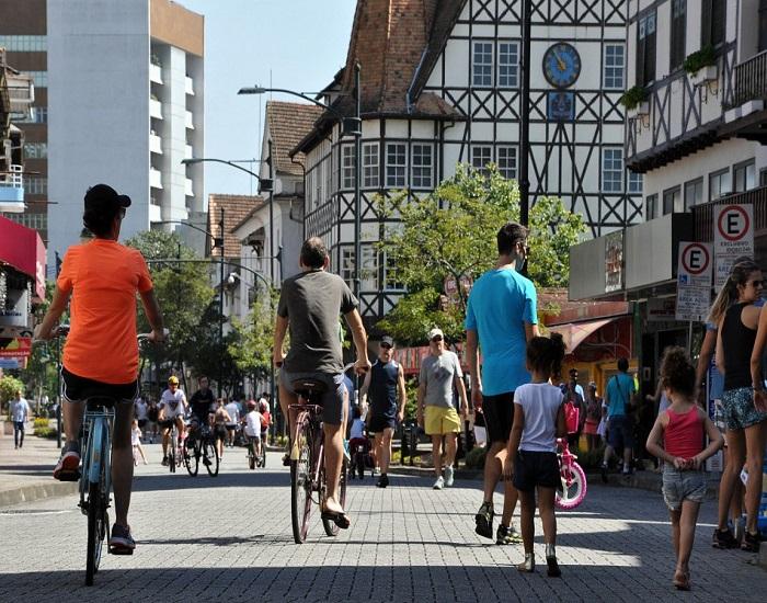 A Secretaria Municipal de Cultura (SMC) informa que a Rota de Lazer deste domingo, dia 26 de janeiro, está mantida.