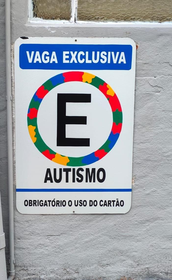 PREFEITURA DE TIMBÓ RESERVA VAGAS EXCLUSIVAS PARA PESSOAS COM AUTISMO