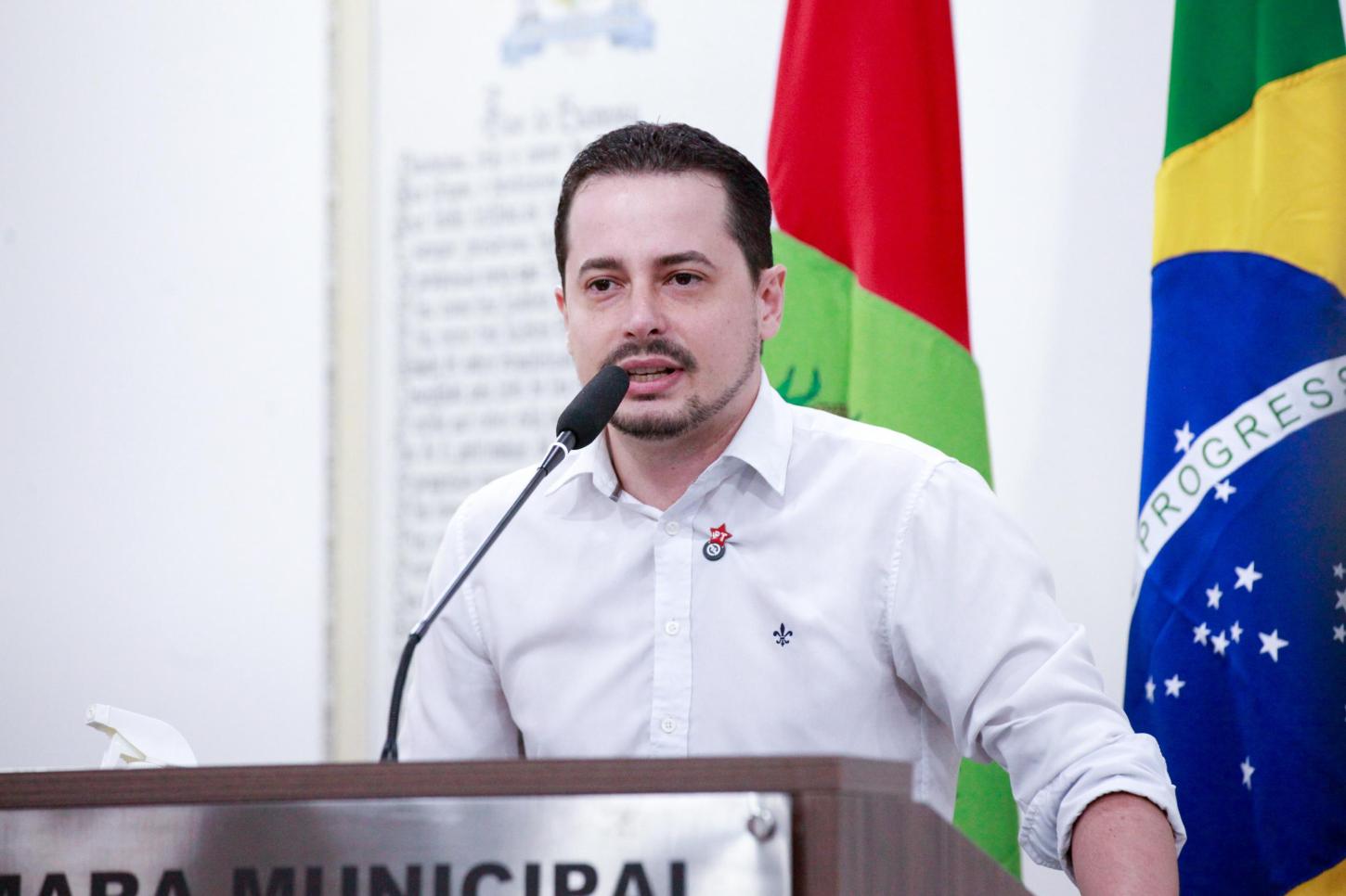 Apos pressão do vereador Jean Volpato, Governador de SC reduz impostos de seis itens na cesta básica