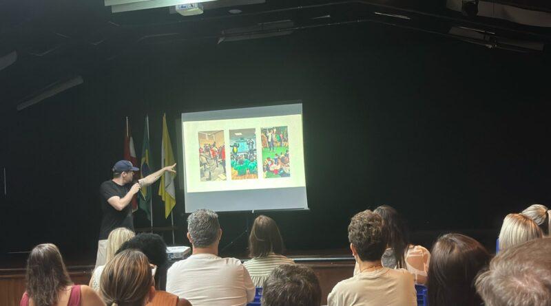 Palestra com escritor dá sequência às comemorações dos 50 anos da Biblioteca