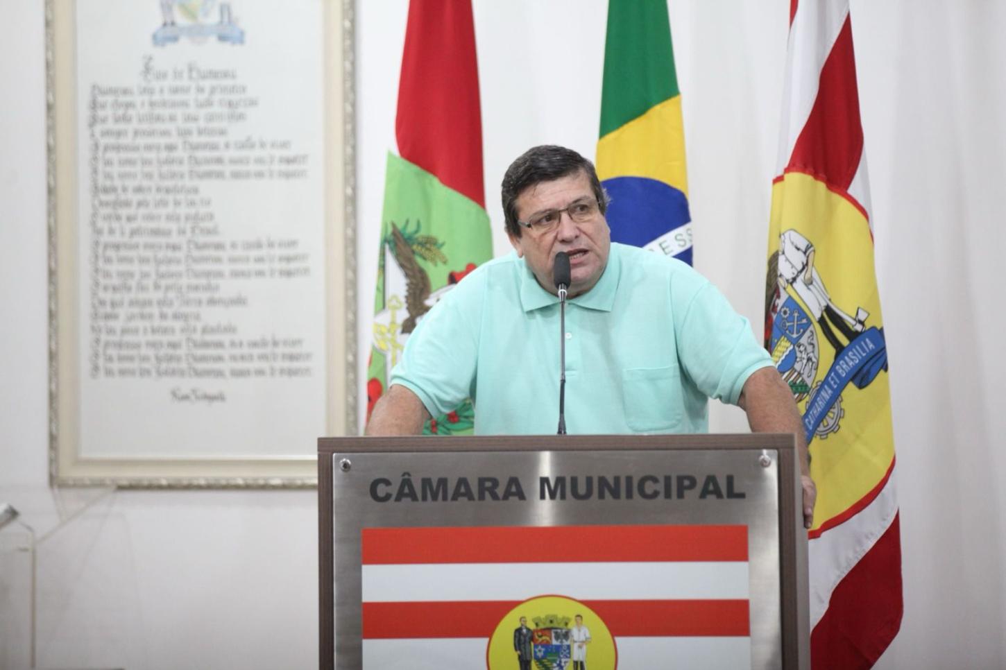 Presidente da Câmara de Blumenau manda moção de repúdio ao presidente Lula