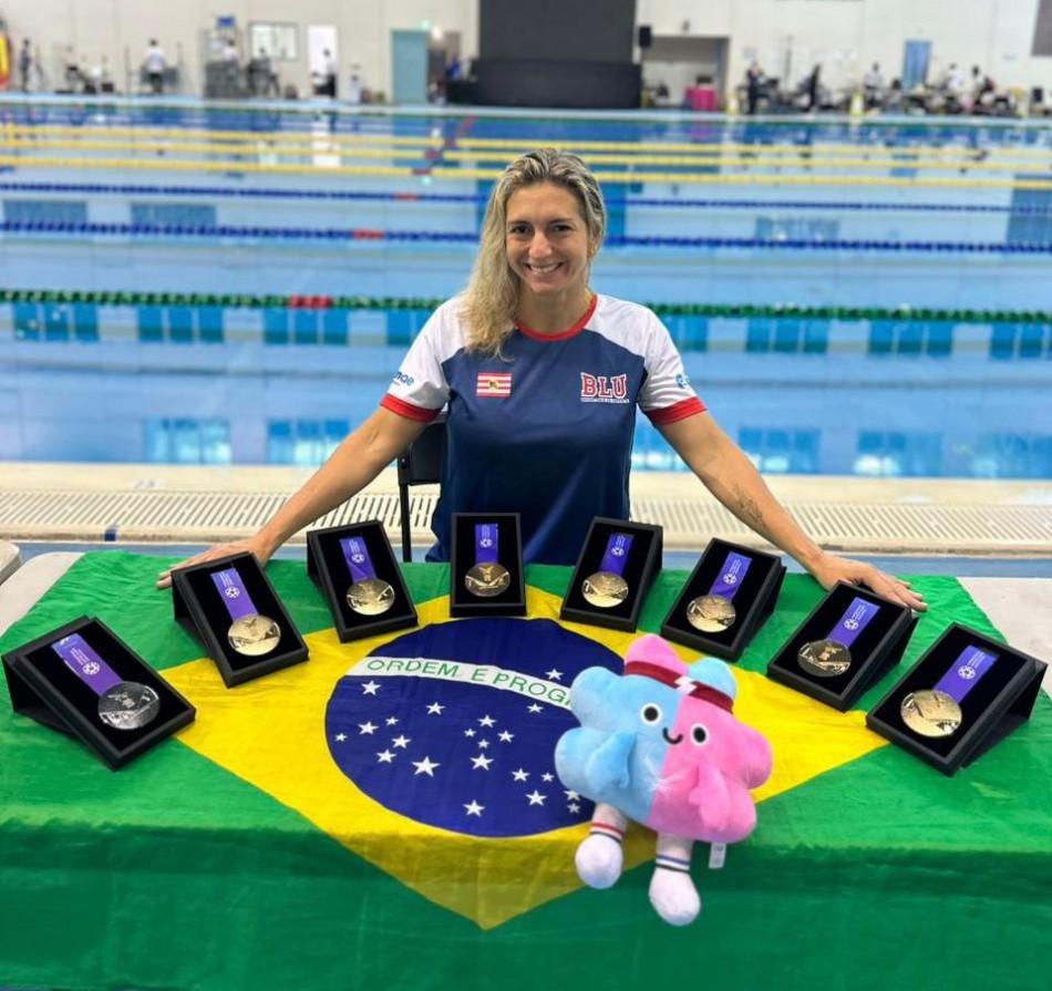 Nadadora de Blumenau conquista sete ouros e uma prata nos Jogos Mundiais Masters no Taiwan