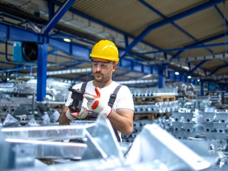 Produção industrial de SC cresce 6,4% no ano, até abril