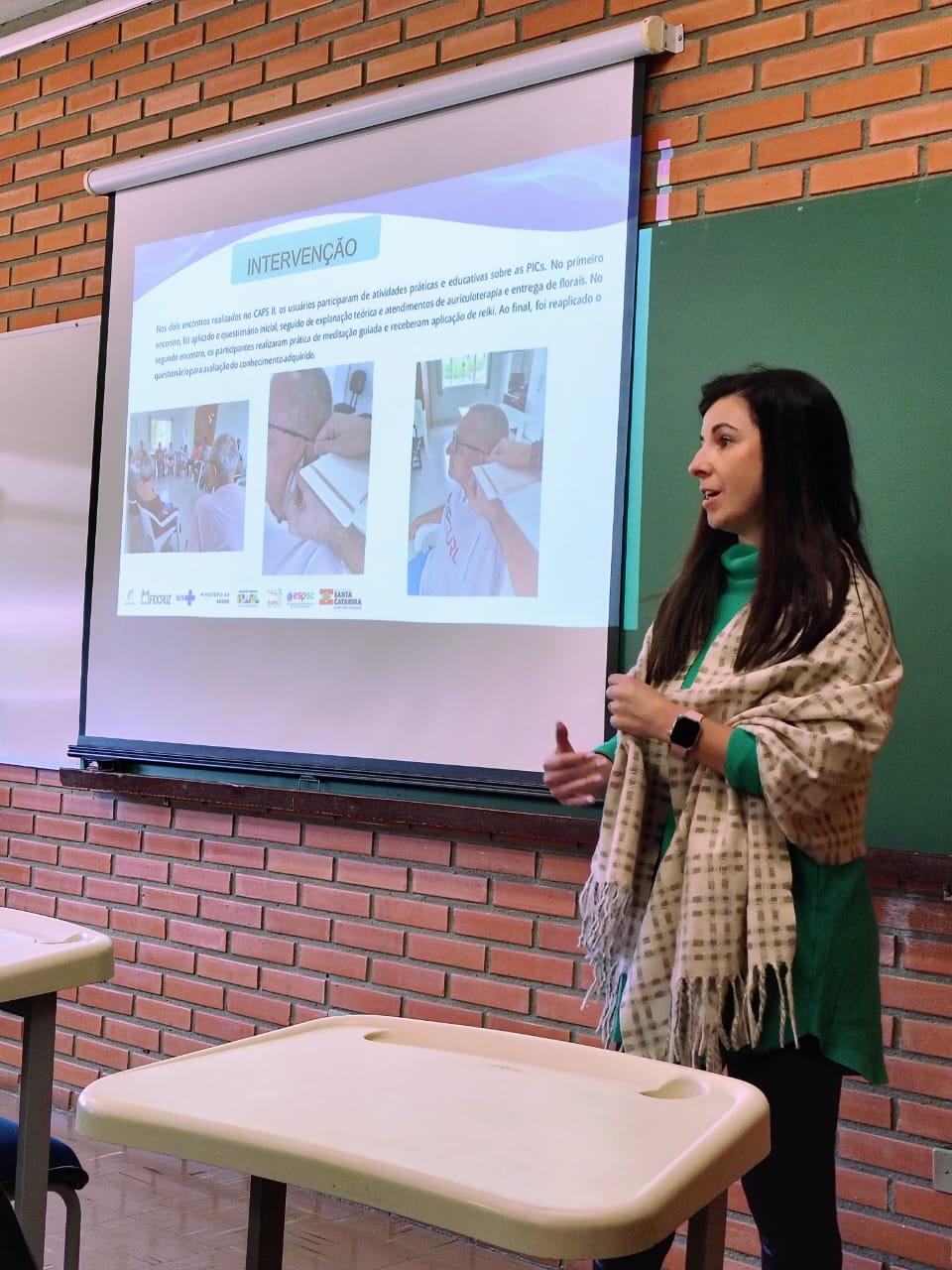 Equipe da saúde de Indaial apresenta trabalho do Curso Bem Viver em Biguaçu