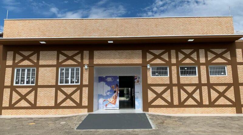 Escola Zenaide Schmitt Costa celebra 40 anos com festa e histórias que atravessam gerações