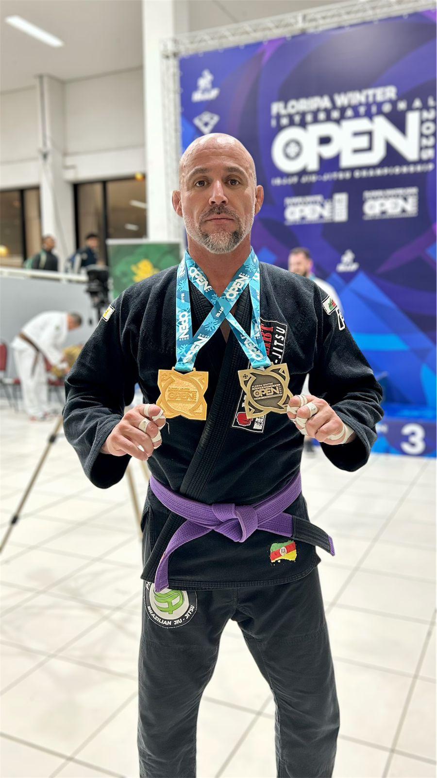 Atleta de Indaial conquista ouro no Floripa Winter International Open 2025