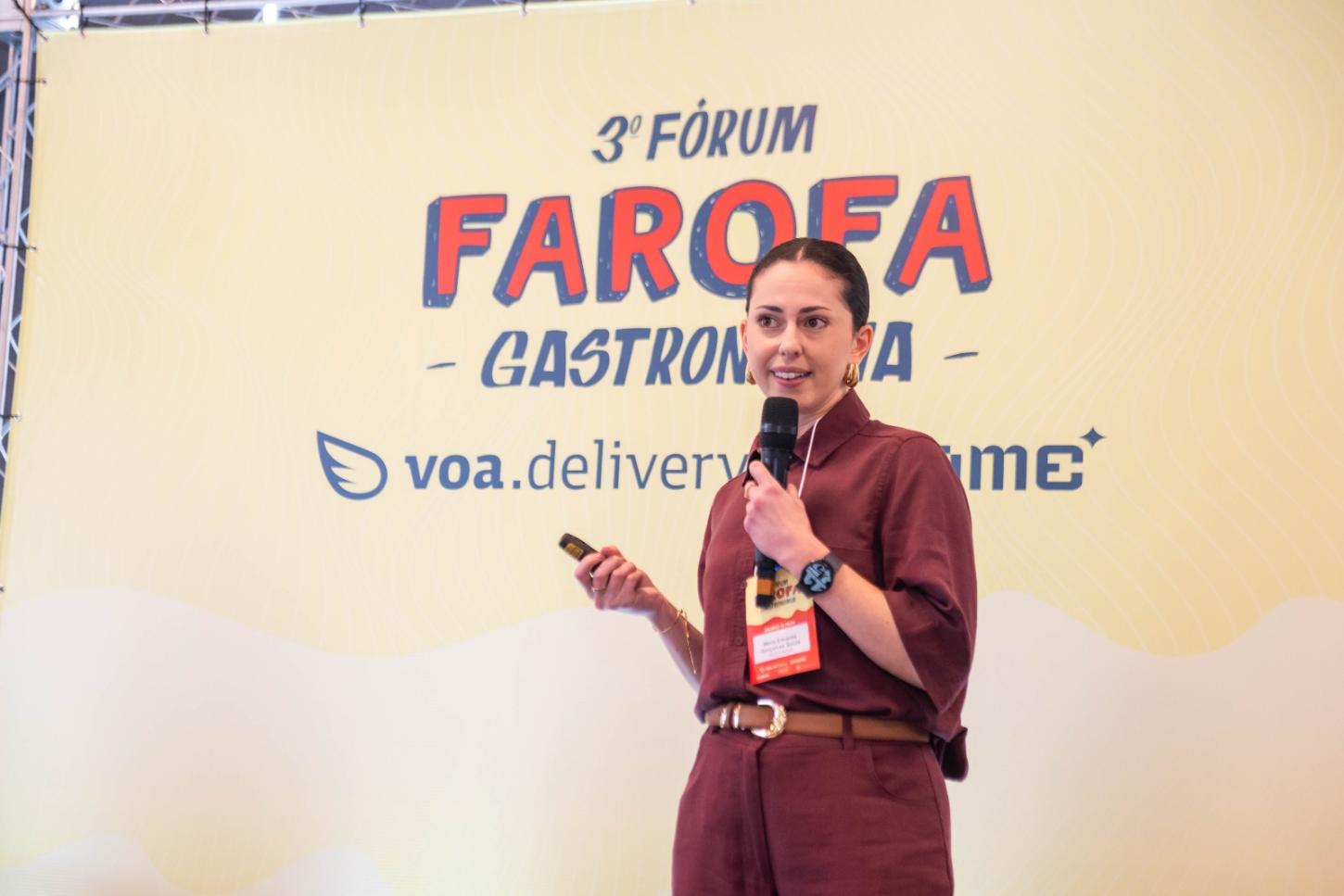 Maria Eduarda Gonçalves inspira empreendedores com palestra no Fórum Farofa Gastronomia