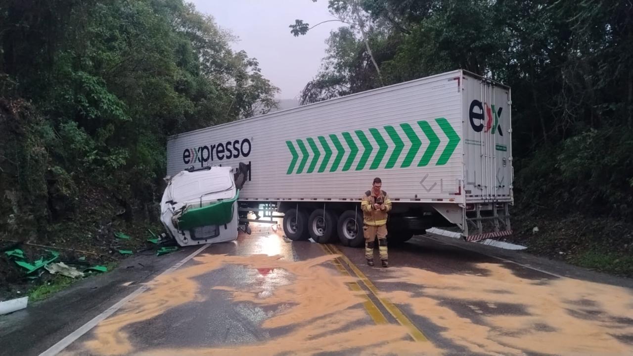 Trânsito Interditado na BR-470 em Ibirama