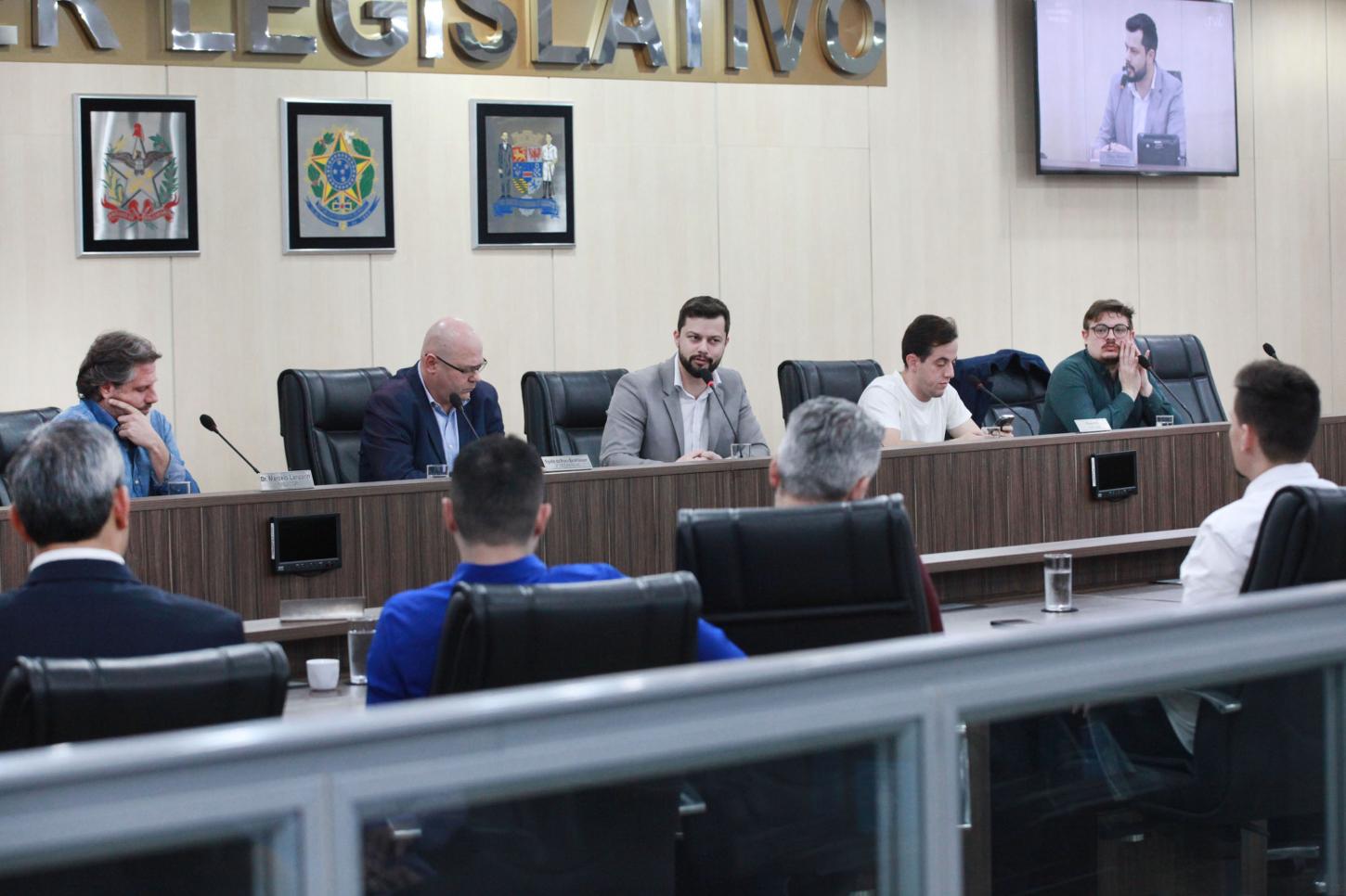 Vereadores decidem pela continuidade dos trabalhos da CPI do Esgoto