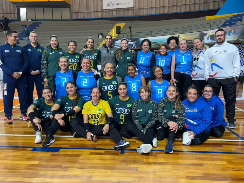 Blumenau é terceira colocada na 1ª Copa América de Vôlei Sentado