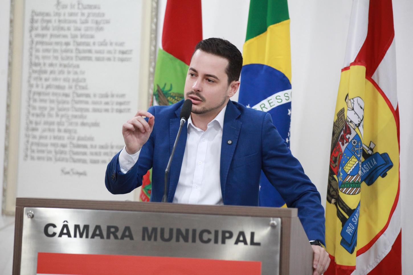 Câmara de Blumenau aprova moções de autoria do vereador Jean Volpato contra a PEC da Blindagem