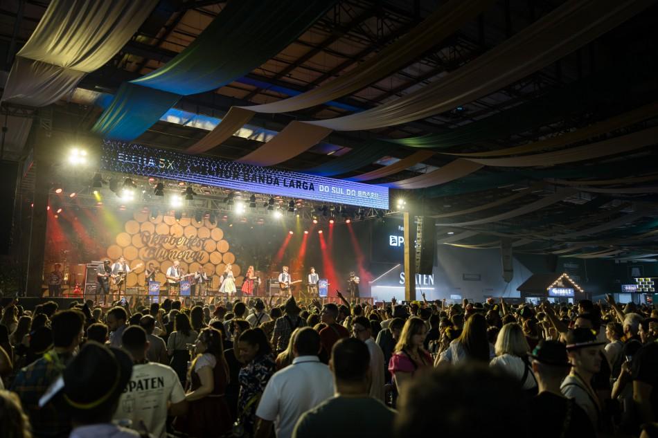 Oktoberfest Blumenau 2025 bate recorde de patrocínios