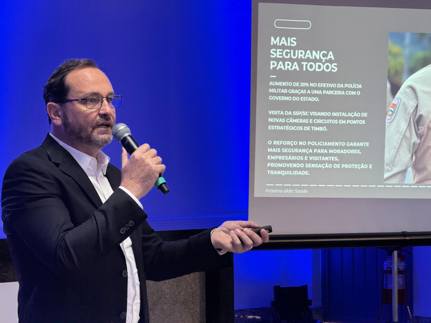 Prefeito Flávio Buzzi participa de mobilização nacional em prol da reforma tributária, em Brasília