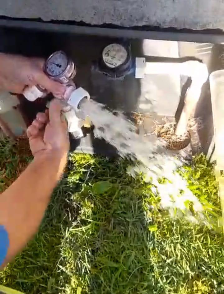 Vistoria em loteamento, serviços de verificação da pressão e vazão da água e limpeza de redes foram realizados durante a semana