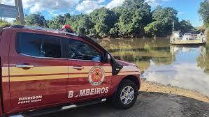 Jovem de 19 anos morre após carro cair em lagoa de estação de tratamento em Timbó
