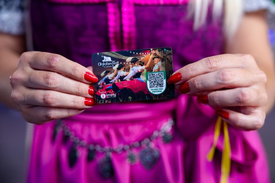 Oktober Karte terá reembolso por Pix na 40ª Oktoberfest Blumenau