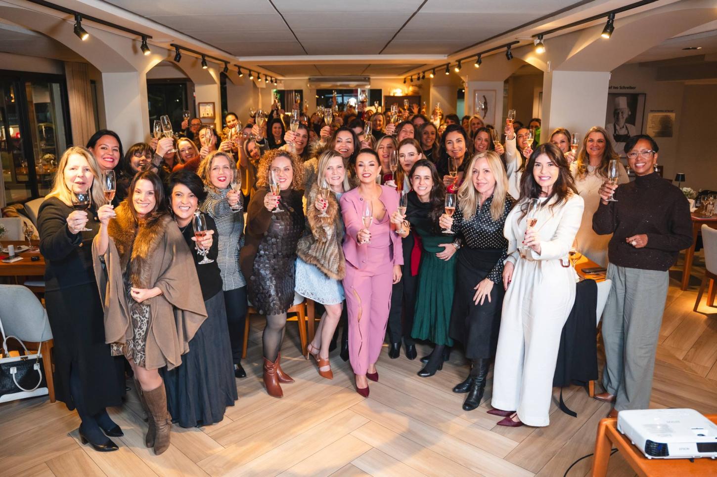 7º Jantar das Leoas acontece no Coco Bambu Florianópolis