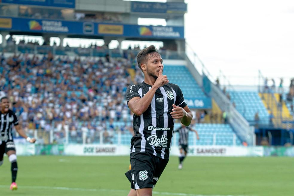 Advogado catarinense especialista em direito desportivo analisa caso de rescisão do jogador Gabriel Santiago com o Figueirense