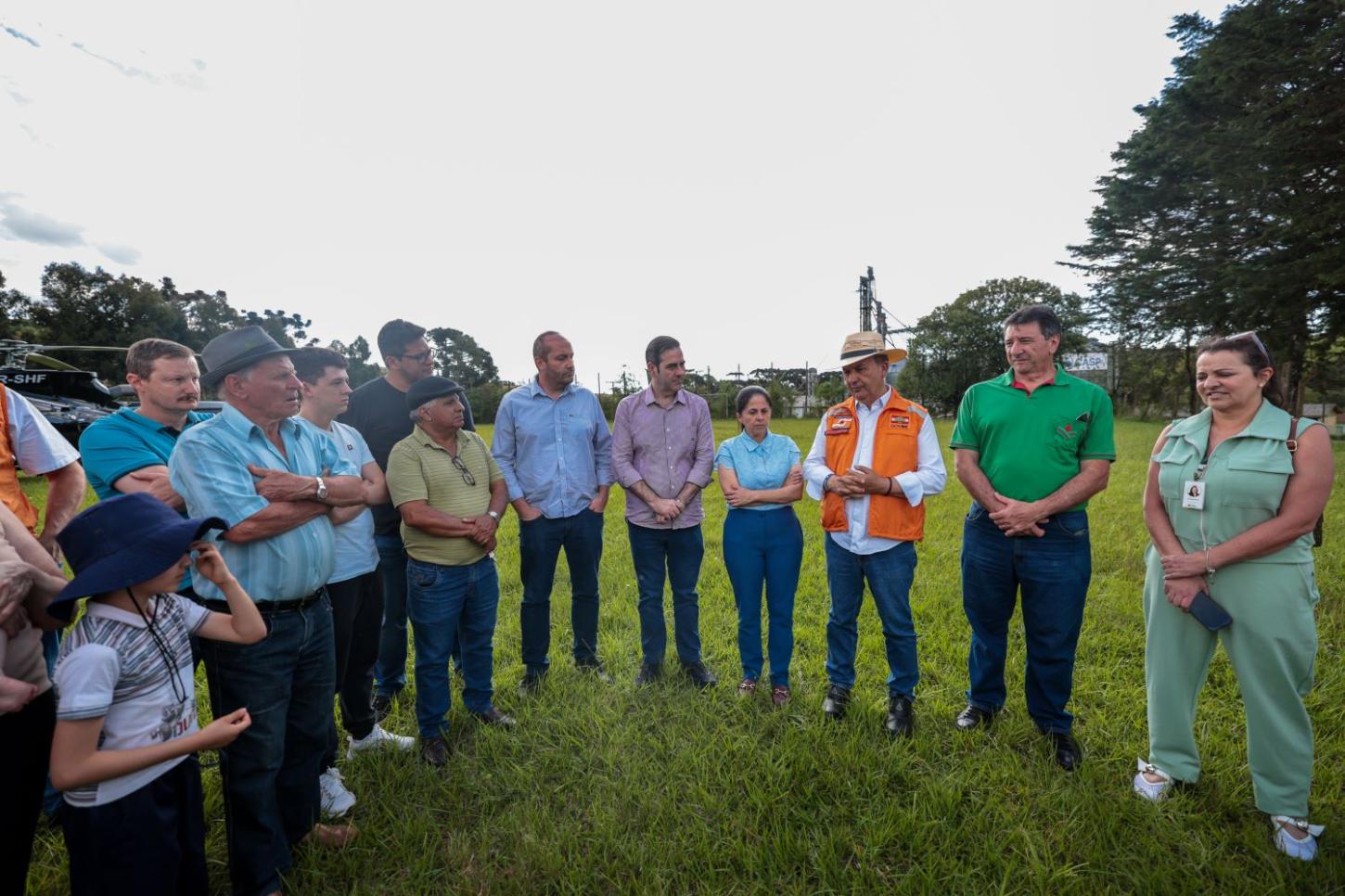 Governador reforça apoio emergencial a produtores em Rio das Antas e acompanha levantamento das perdas em lavouras