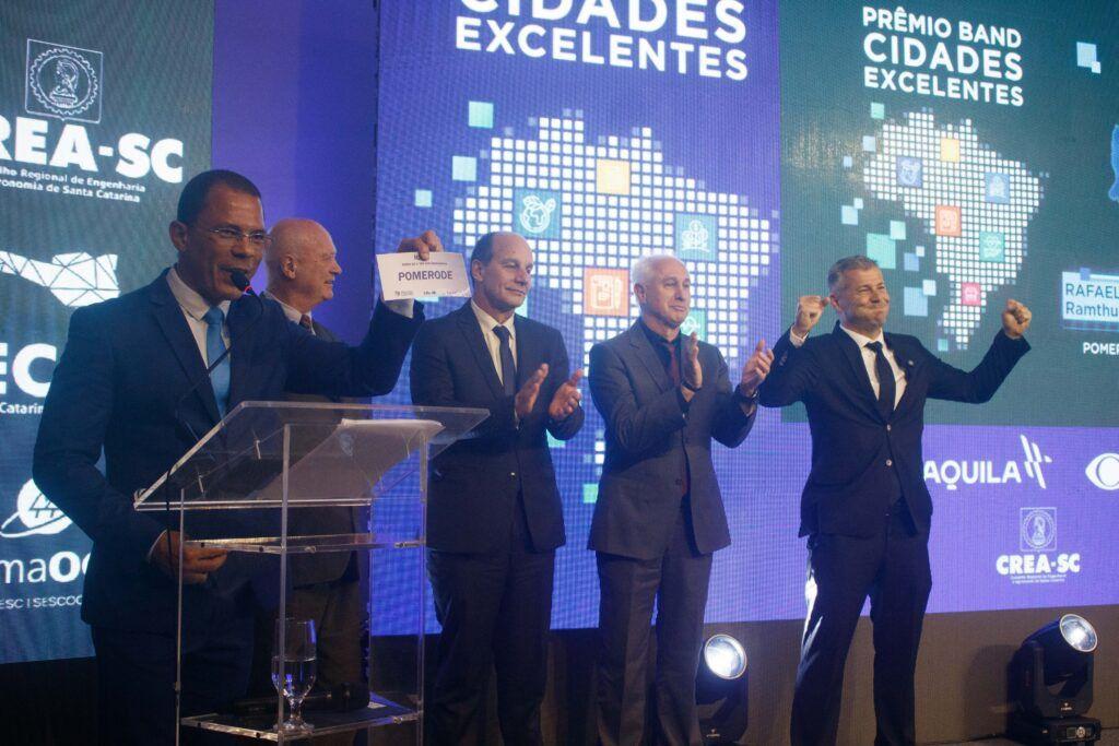 Pomerode conquista Prêmio de Destaque em Gestão Pública no Band Cidades Excelentes