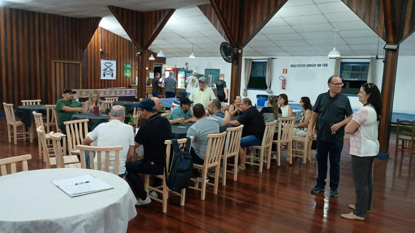 CLUBE DE RADIO AMADORES DE BLUMENAU  encerra 2025 com celebração e entrega de brindes a sócios em Blumenau