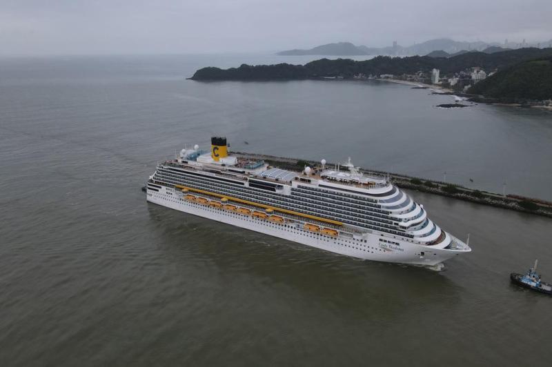 ITAJAÍ ABRE OFICIALMENTE A TEMPORADA DE CRUZEIROS NESTA QUINTA-FEIRA (4) RECEBENDO QUASE 4 MIL PASSAGEIROS