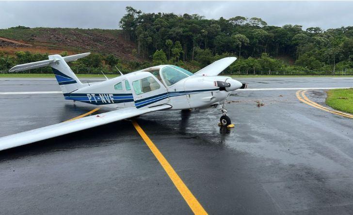 Monomotor sai da pista e interdita temporariamente o Aeroporto Regional de Blumenau