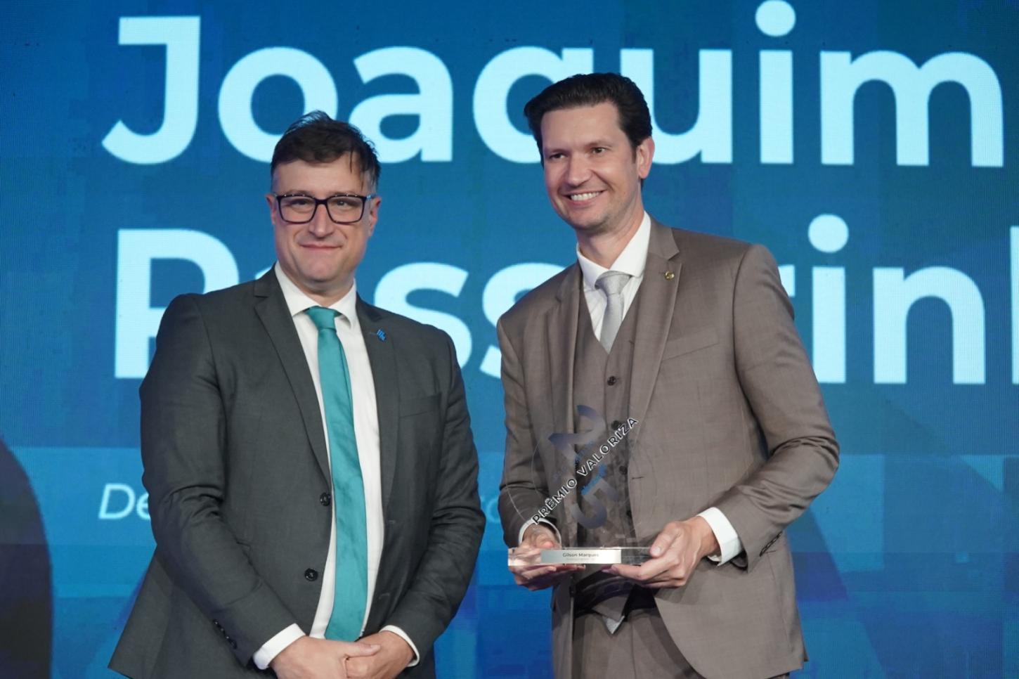 Premiação nacional destaca Gilson Marques entre os 20 deputados mais influentes de 2025