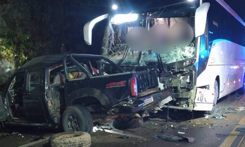 Grave acidente na BR-470 em Ibirama deixa dois mortos e vários feridos