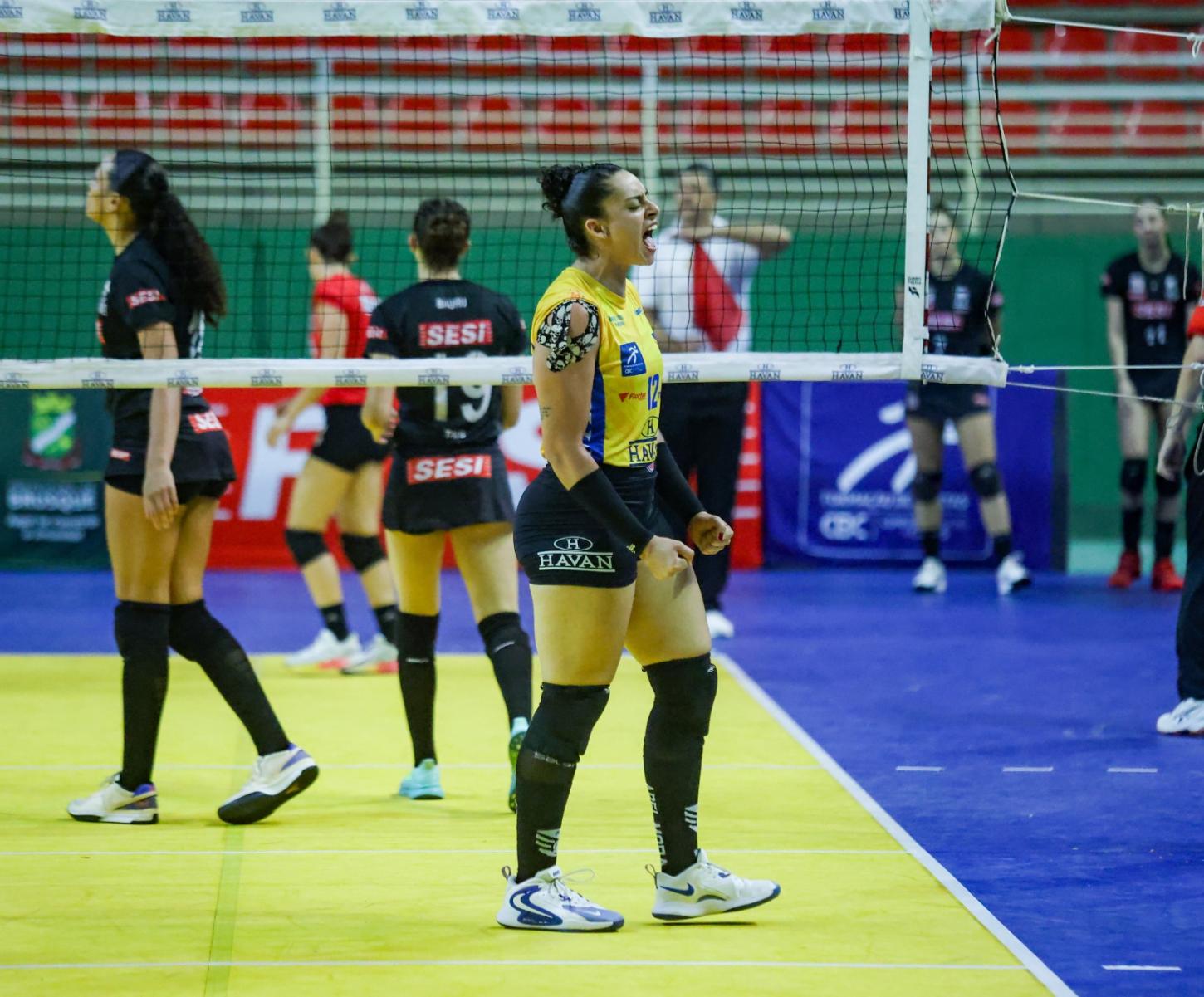 Abel Moda Vôlei vence o Sesi Bauru no tie-break, mantém invencibilidade e confirma liderança da Superliga B