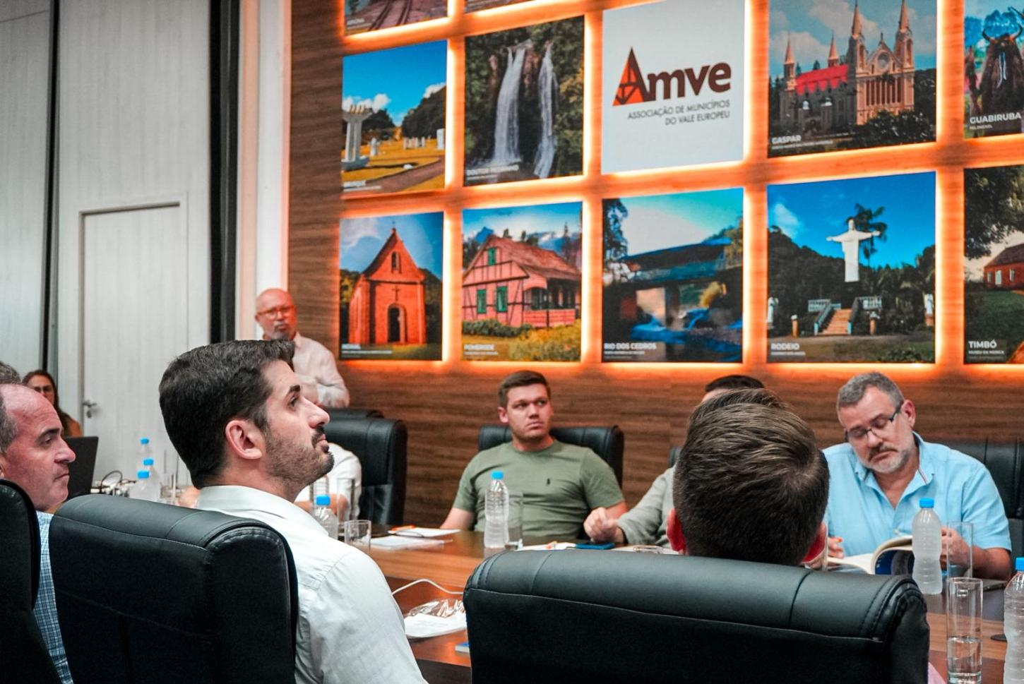 Amve realiza transmissão de cargo da presidência nesta sexta-feira (20)