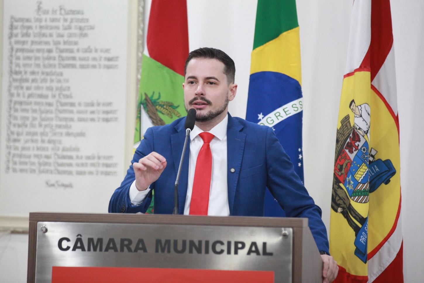 Câmara de Blumenau aprova criação da Comissão Especial de Prevenção, Enfrentamento e Conscientização sobre o HIV, a AIDS e demais endemias no município de Blumenau.