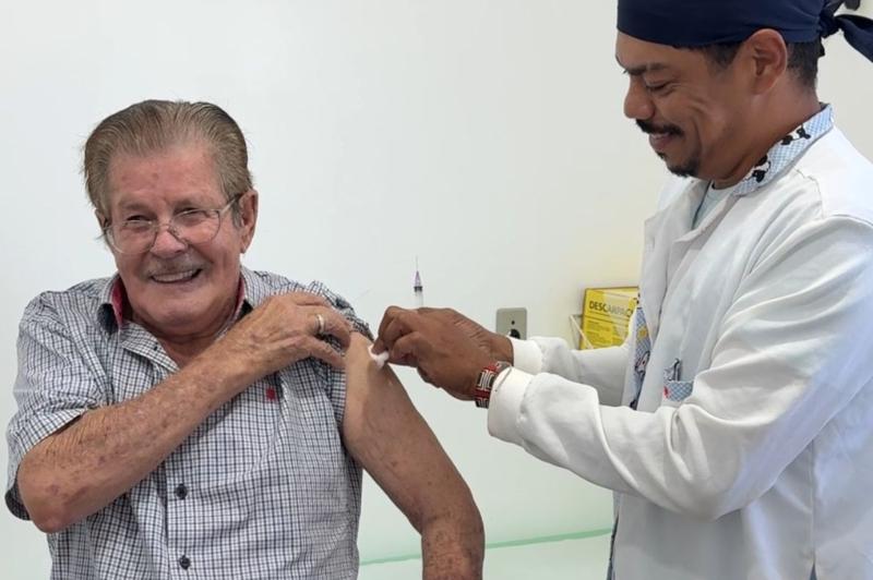 DIA D DE VACINAÇÃO SUPERA META E APLICA MAIS DE 5,6 MIL DOSES EM ITAJAÍ