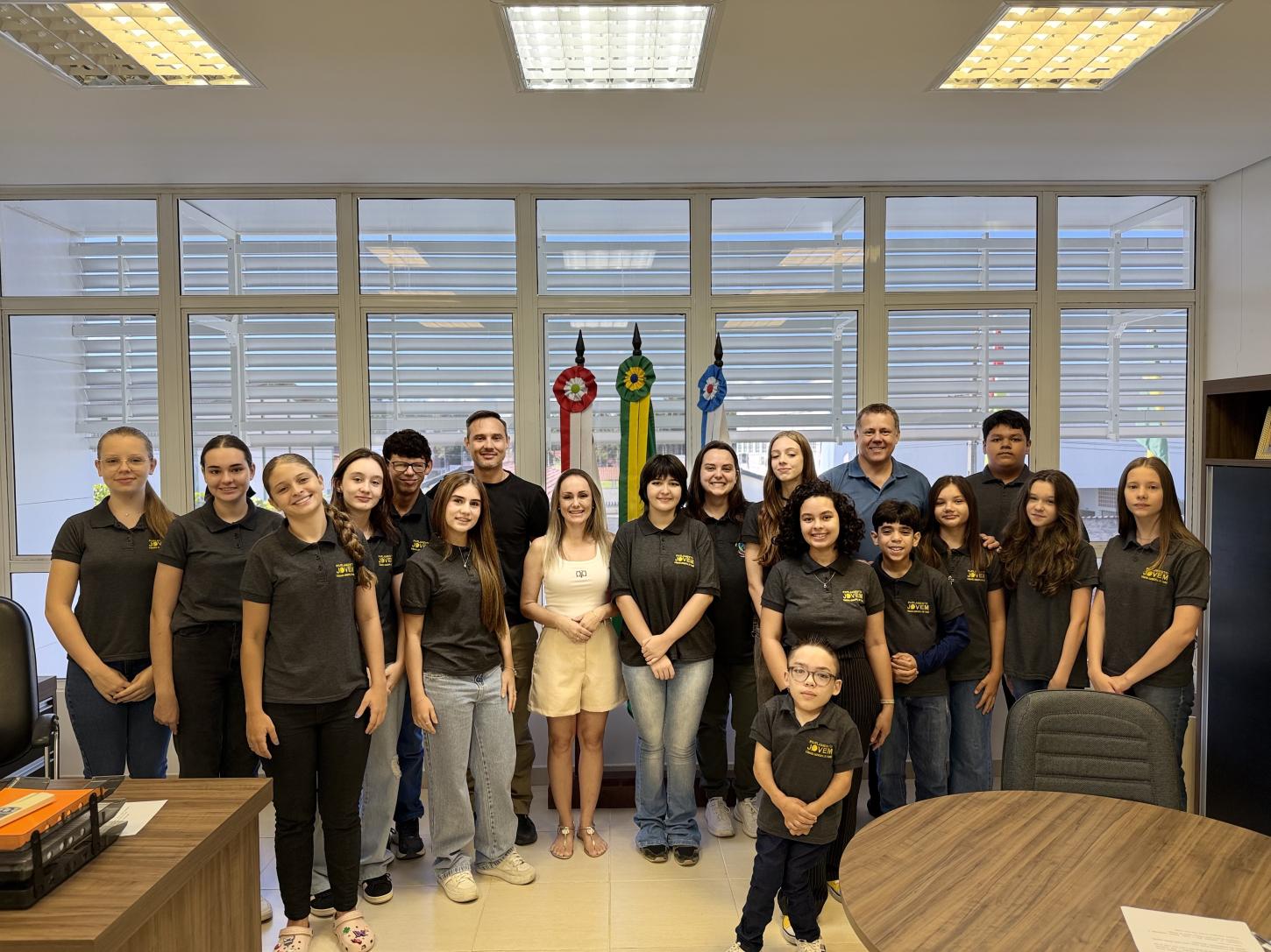 Parlamento Jovem de Timbó realiza primeira Sessão do ano 