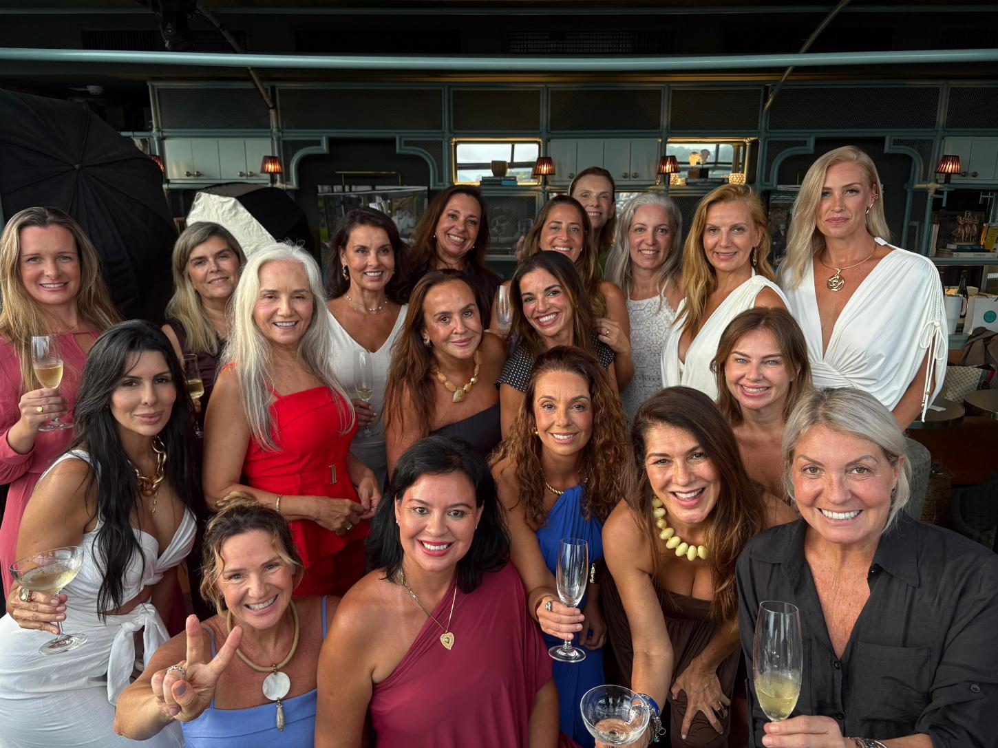 “Você Modelo 40/50+”: mulheres NOLT celebram autoestima, pertencimento e novos caminhos