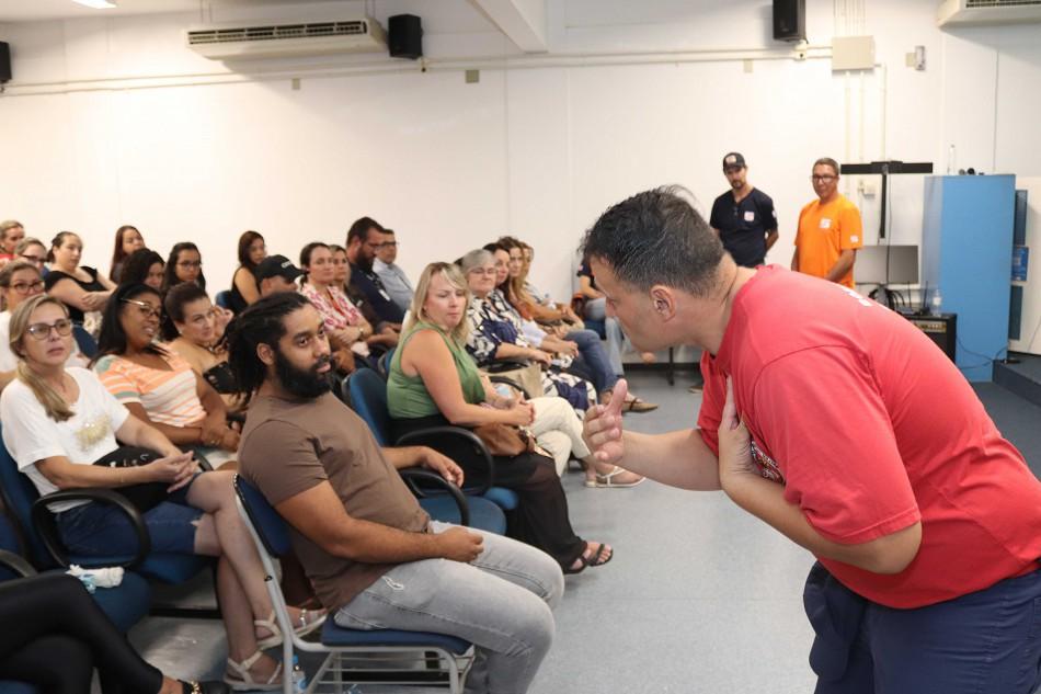 Blumenau promove ações de conscientização durante o mês da segurança escolar