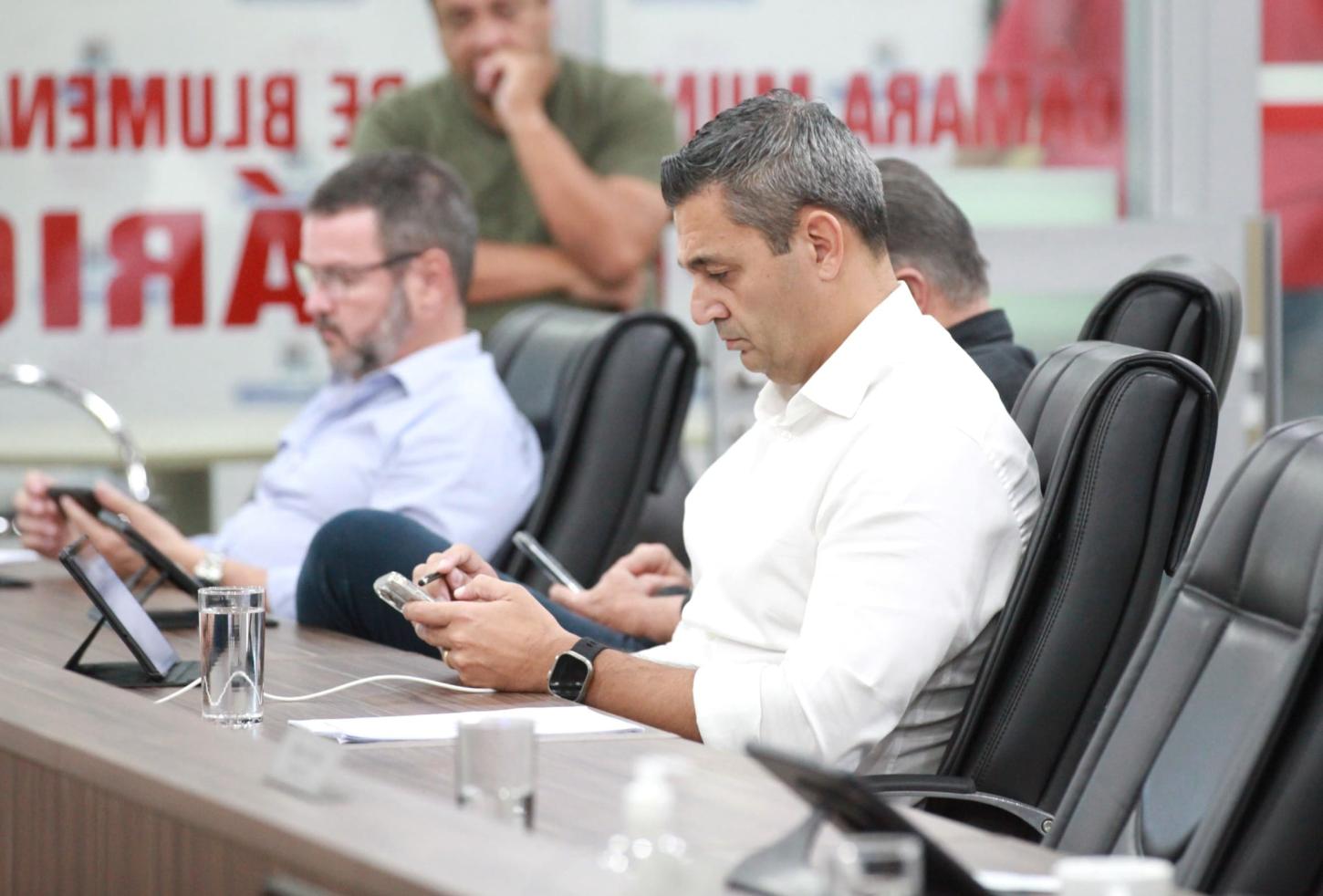 Câmara aprova projeto que regulamenta escolha de diretores escolares na rede municipal