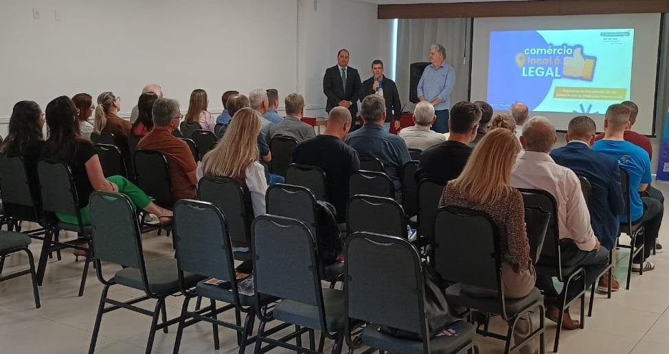 Campanha Comércio Local é Legal 2026 vai distribuir R$ 500 mil em prêmios para consumidores de Santa Catarina
