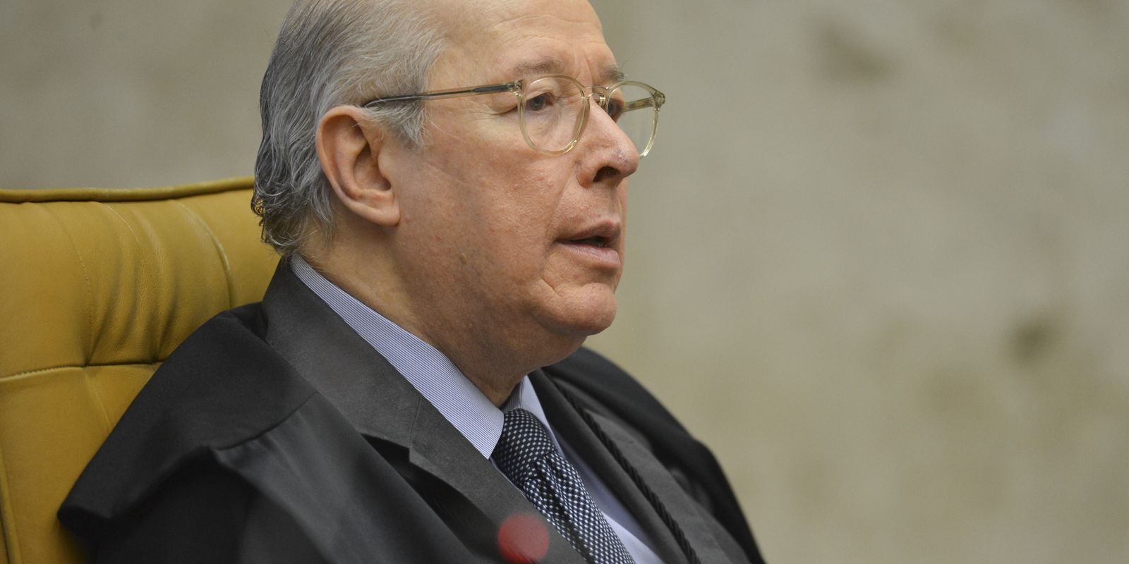 Celso de Mello critica rejeição do Senado a Jorge Messias para o STF