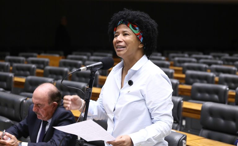 Comissão aprova acessibilidade preventiva, eliminando a necessidade de pedido