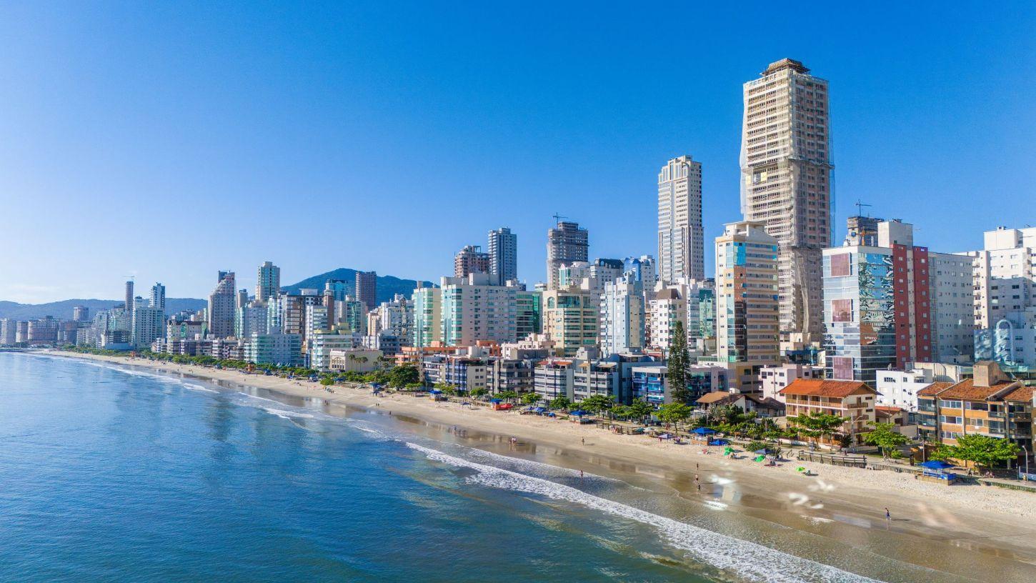 Mercado imobiliário de Itapema prevê valorização em torno de 10% e Porto Belo segue entre os primeiros da país em vendas