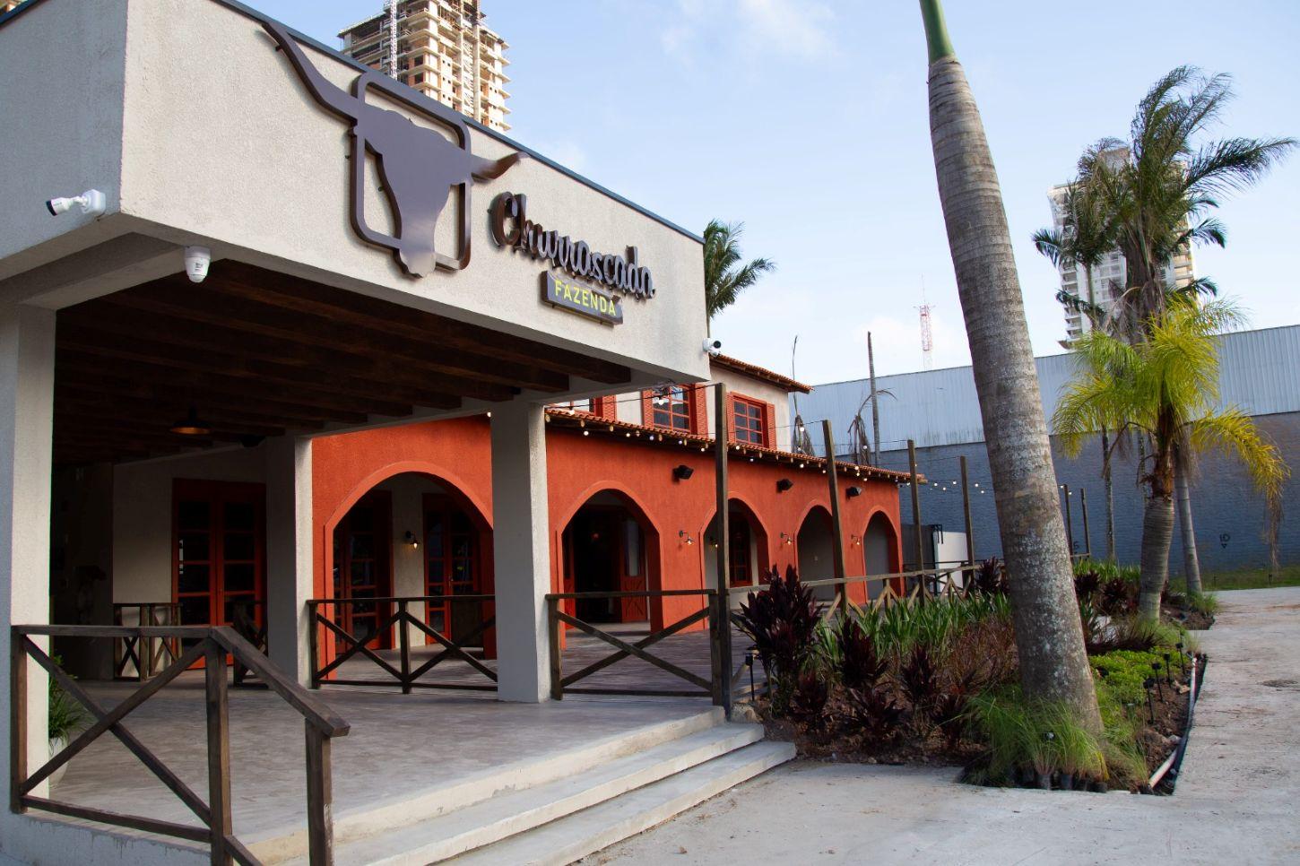 Para celebrar o Dia Mundial do churrasco Fazenda Churrascada faz imersão com a Jornada do Fogo