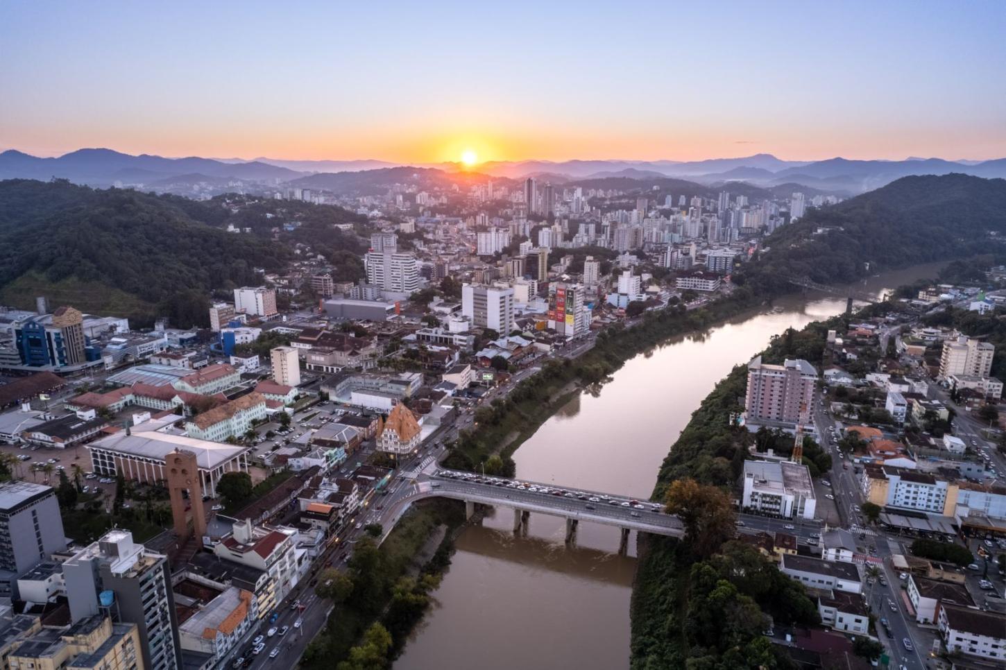 Blumenau realiza licitação exclusiva para micro e pequenas empresas