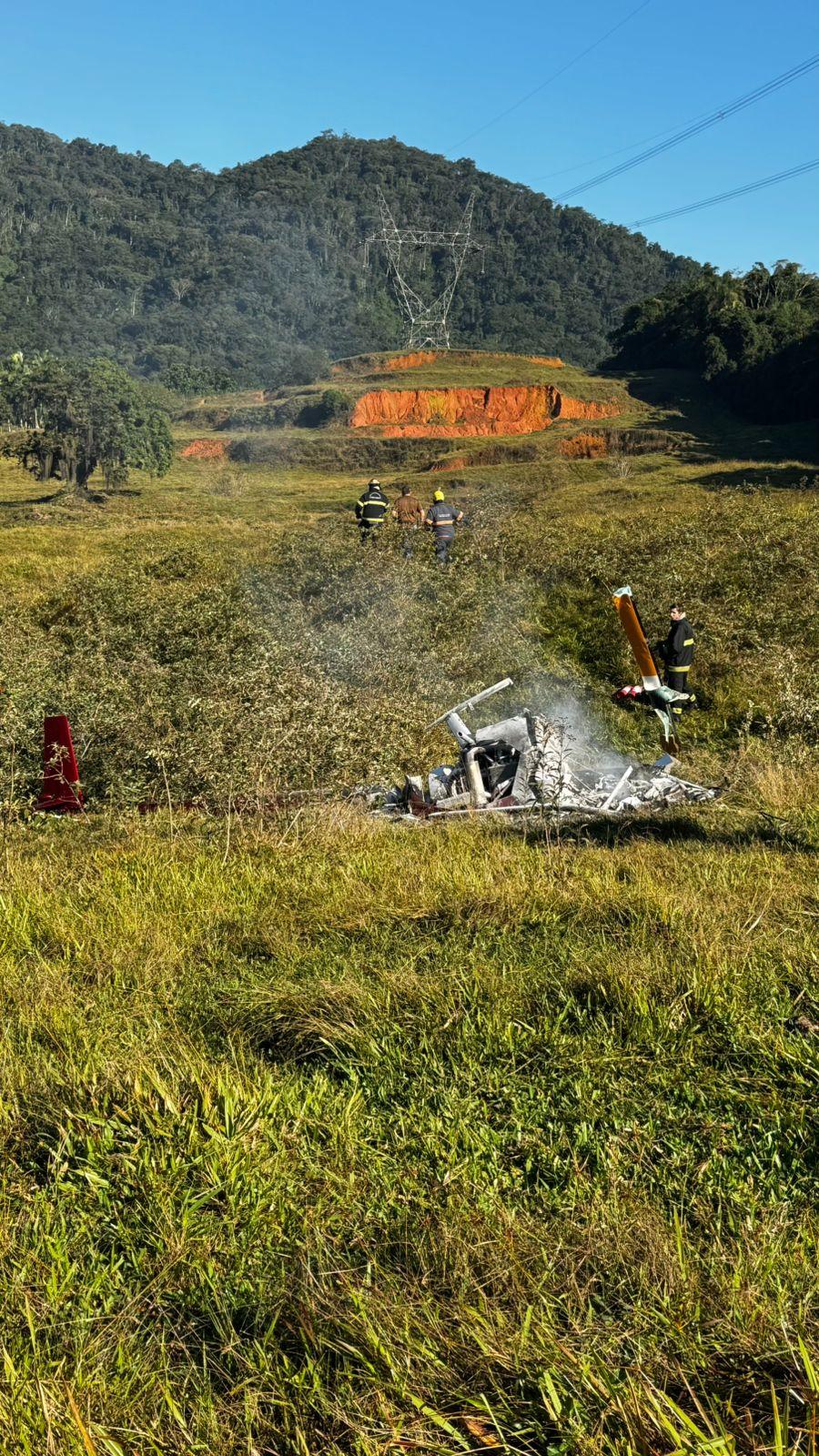 CBMSC atende ocorrência de queda de helicóptero em Pomerode