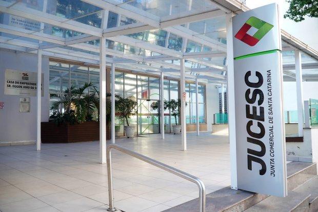 Com Inteligência Artificial, Jucesc reduz em 31% o tempo de análise de processos