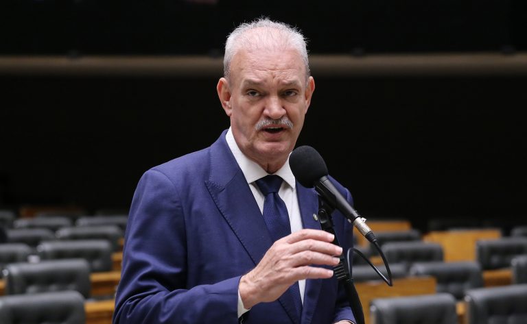 Comissão aprova sanções para interdição abusiva de pessoa idosa