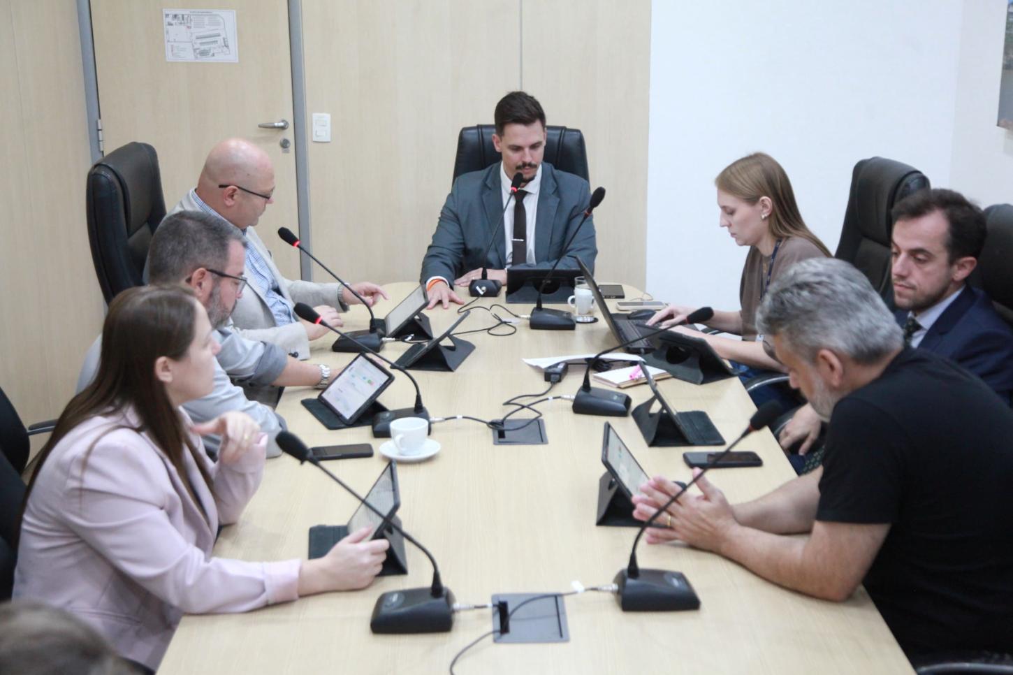 Comissão Especial admite proposta de emenda à Lei Orgânica sobre convocação de suplentes de vereadores