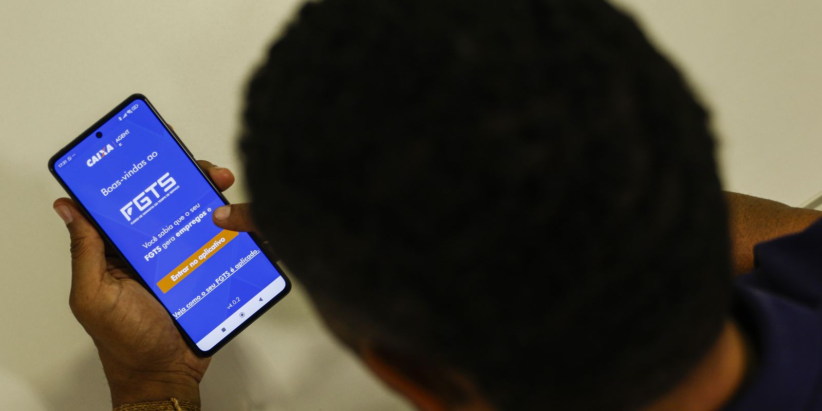 Desenrola 2.0: 1,4 milhão de trabalhadores acessam app do FGTS no primeiro dia