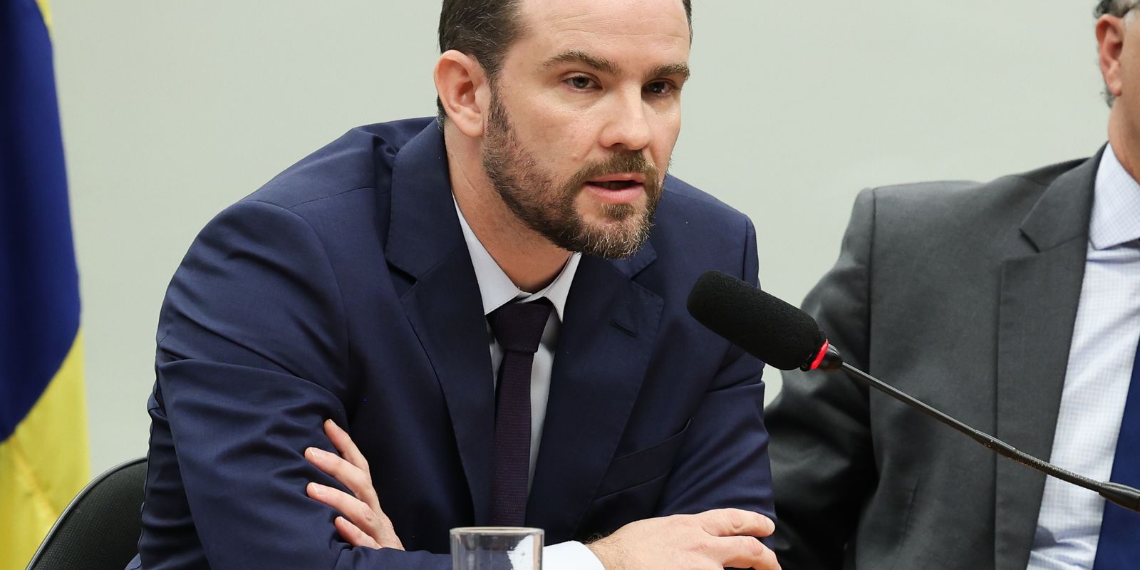 Dario Durigan vai à França para agenda do G7, com foco em Inteligência Artificial e minerais estratégicos