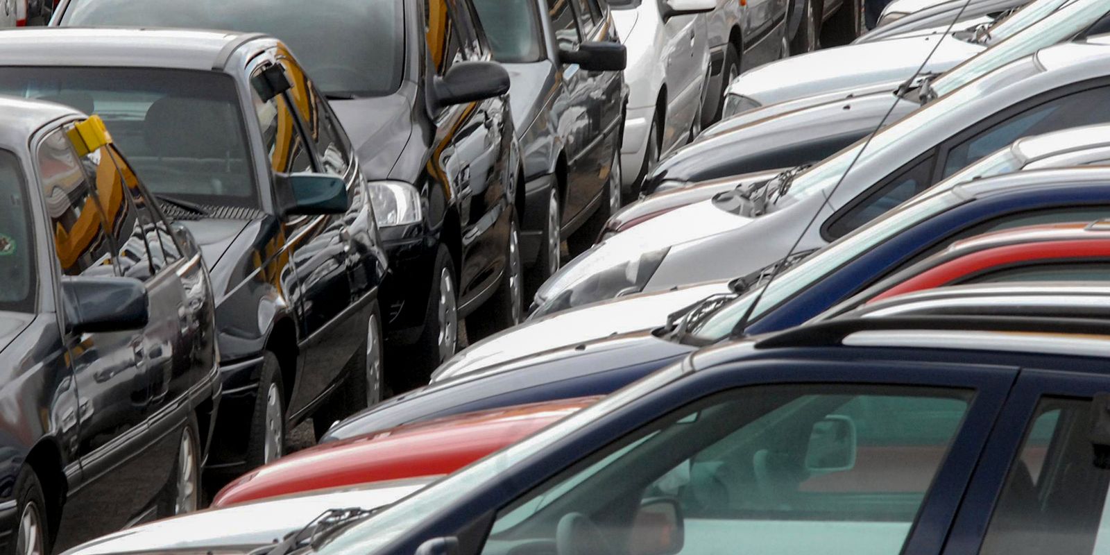 Financiamento de veículos no Brasil sobe 11,8% em abril, revela Trillia